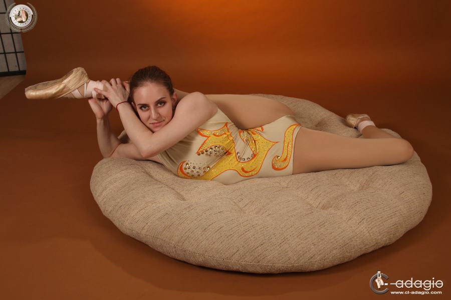 ����������ϰӦ������ȷ���ƣ�