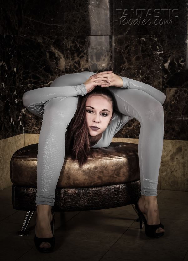 2019.10-26��ͼƬ��Ա��fantastic-bodies��ͼר���Ѹ���