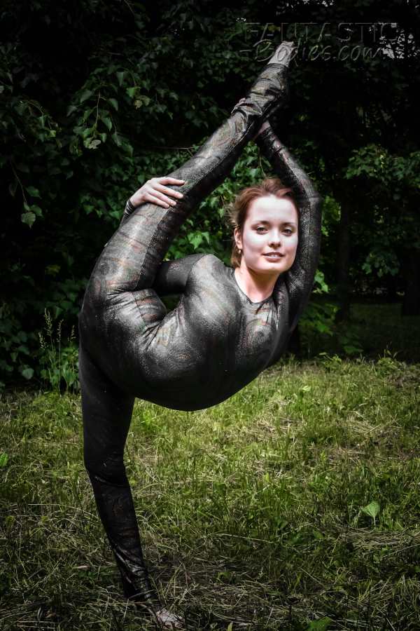 2019.10-8��ͼƬ��Ա��fantastic-bodies��ͼר���Ѹ���